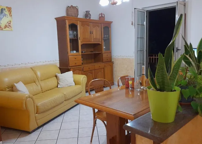 Finestra Su Velia Apartment *